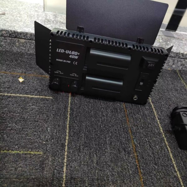 LED 680 pro with Dual Battery charger & Adaptor 40W   Bi-colour Led Panel Photography Light - image 3
