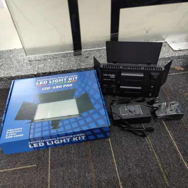 LED 680 pro with Dual Battery charger & Adaptor 40W   Bi-colour Led Panel Photography Light - image 5
